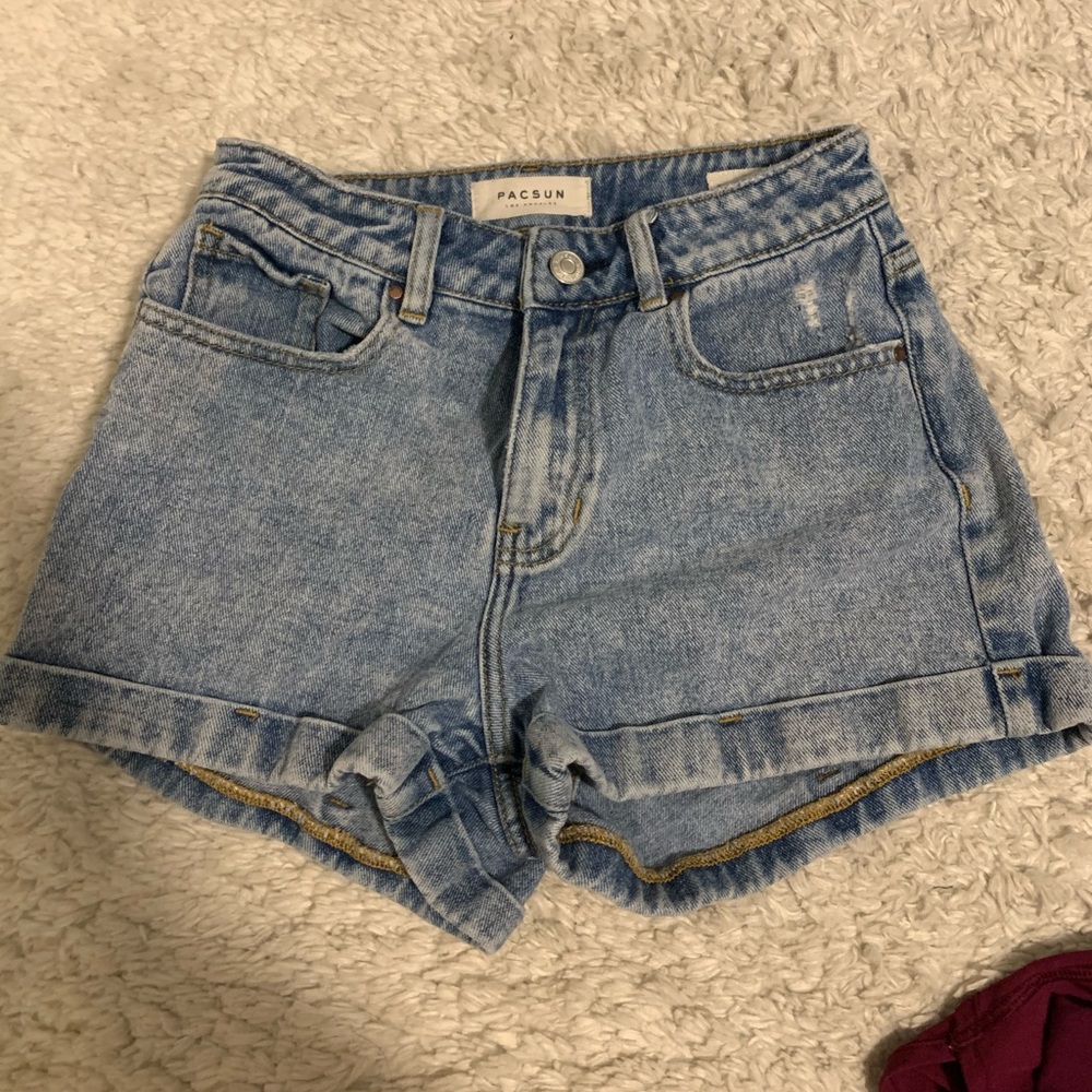 Pac sun mom short